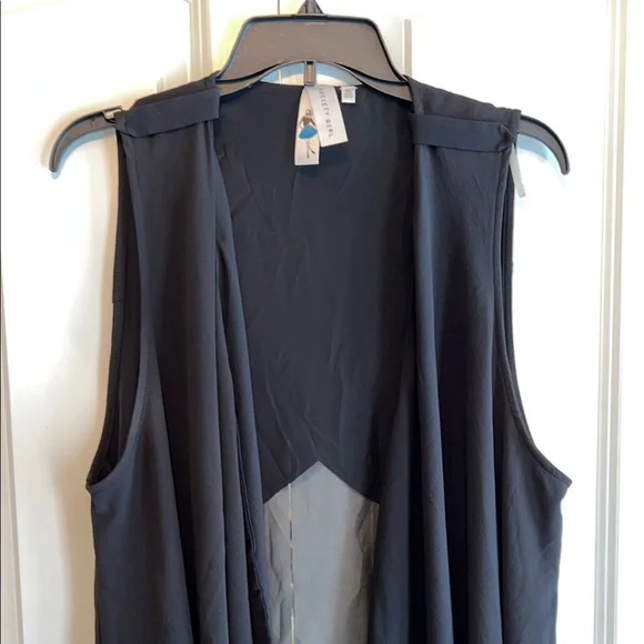 Society Black crossover Sleeveless vest - Picture 3 of 10